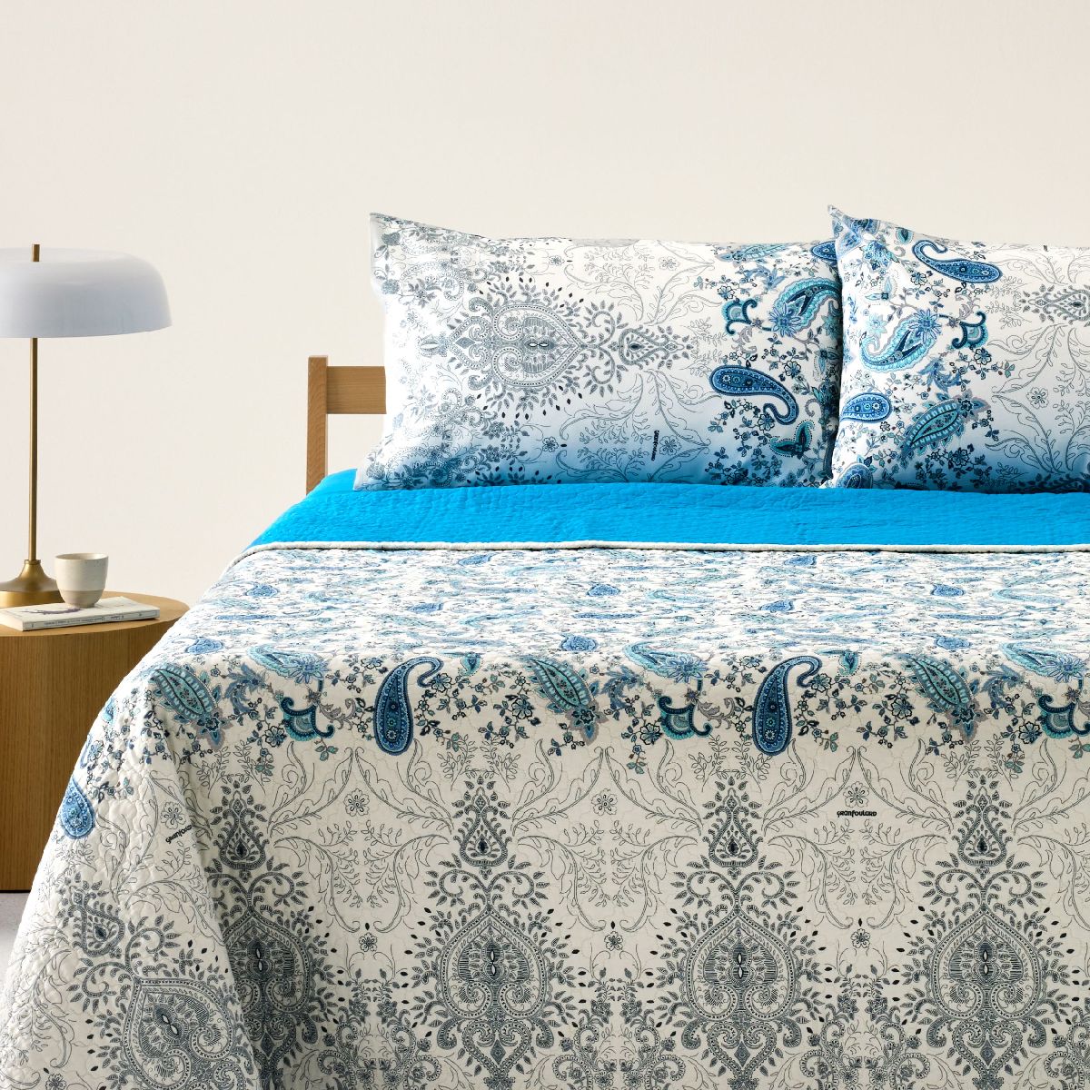 9335012 - TD Monnalisa C1 - 180x255 - Ecommerce_0 Bassetti Tagesdecke | MONNALISA C1 meeresblau – Bild 1